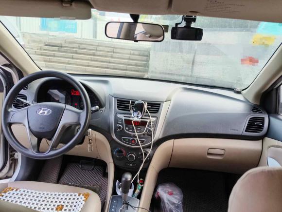 [深圳·粤B] 二手现代瑞纳2014款 1.4L 自动智能型GLS