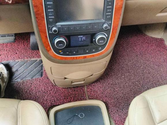 [成都·川A] 二手别克别克GL82006款 陆尊 3.0L XT 导航版