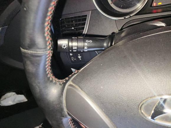 [成都·川A] 二手现代朗动2015款 1.6L 自动领先型