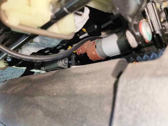 [深圳·粤B] 二手宝马宝马5系新能源2020款 里程升级版 530Le 先锋版