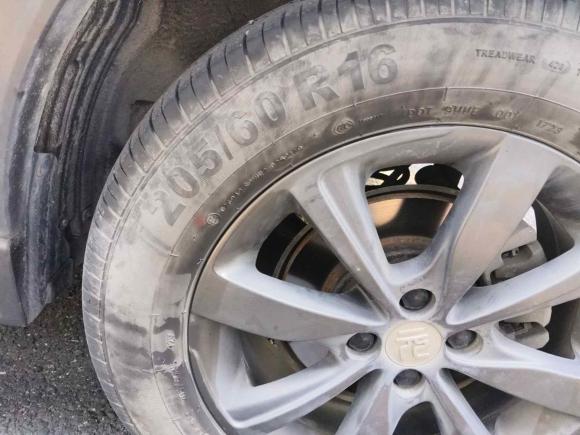 [杭州·浙A] 二手比亚迪元新能源2018款 EV360 智联炫酷型