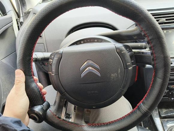 [西安·陕A] 二手雪铁龙世嘉2013款 1.6L 手动品尚型CNG