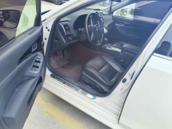 [济南·鲁A] 二手丰田皇冠2015款 2.5L 智享版