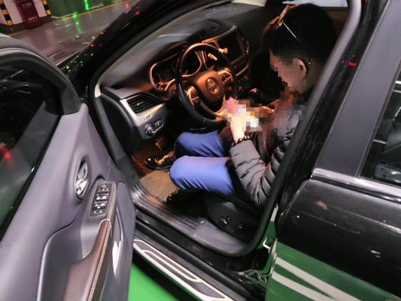 [青岛·鲁U] 二手Jeep自由光2016款 2.4L 领先版