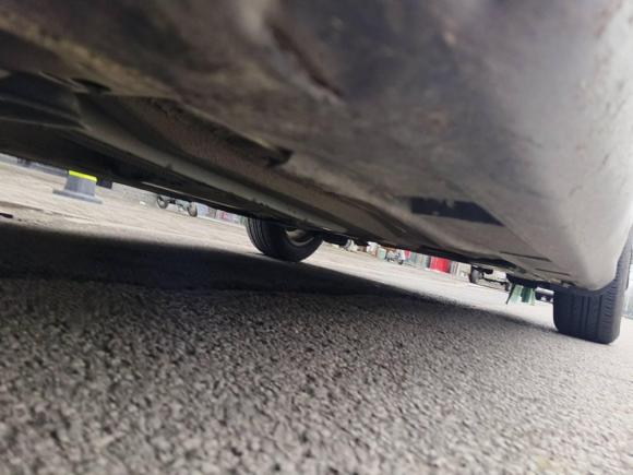 [南京·苏A] 二手福特福克斯2015款 三厢 1.6L 自动风尚型