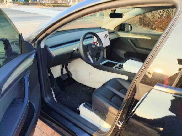 [青岛·鲁B] 二手特斯拉Model Y2022款 改款 后轮驱动版