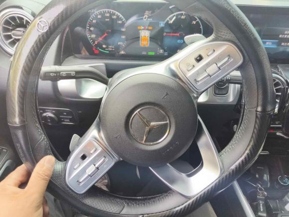 [上海·沪A] 二手奔驰奔驰EQB2022款 EQB 350 4MATIC 首发特别版