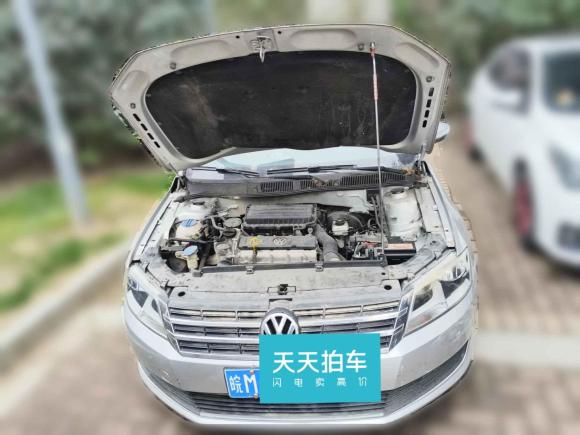 [无锡·皖M] 二手大众朗逸2013款 1.6L 自动风尚版