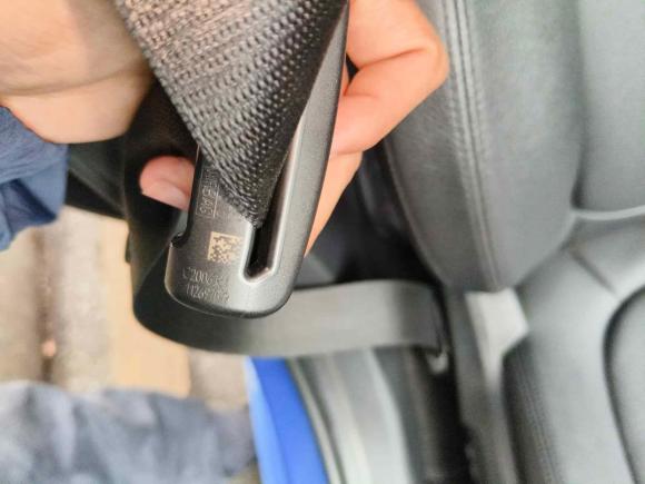 [深圳·粤B] 二手宝马宝马1系2018款 改款 120i 设计套装型