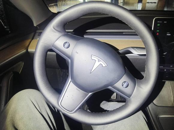 [青岛·鲁A] 二手特斯拉Model Y2021款 标准续航后驱版