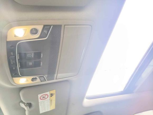 [上海·皖B] 二手本田本田CR-V2017款 240TURBO CVT两驱都市版