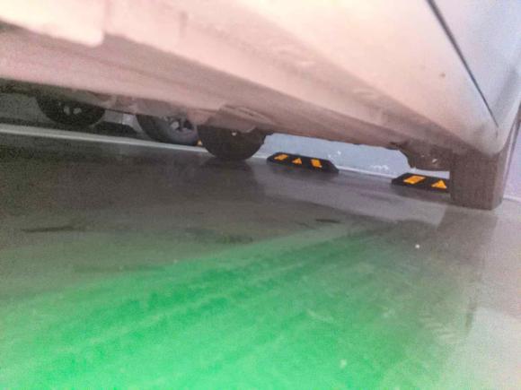 [义乌·黑E] 二手大众朗逸2013款 改款经典 1.6L 自动风尚版