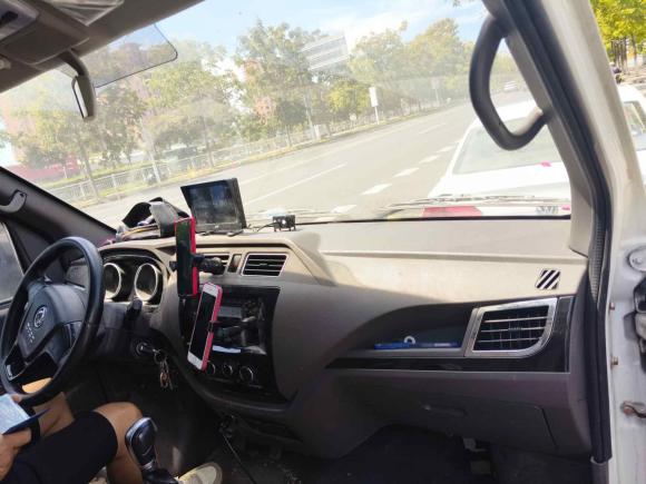 [上海·沪A] 二手东风御风御风EM262023款 高配版 41.86kWh 宁德时代