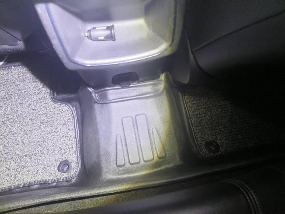 [成都·川A] 二手雷诺科雷嘉2017款 2.0L 两驱豪华版