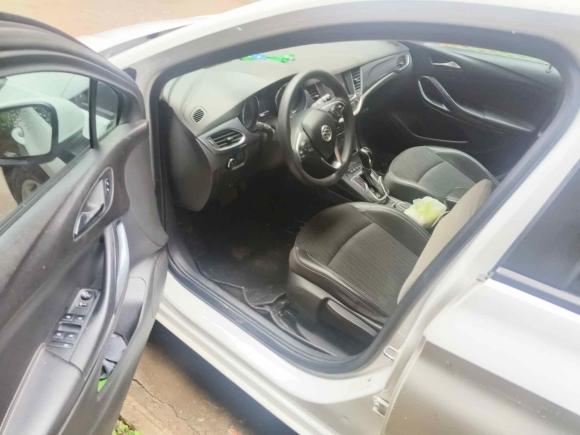 [南昌·赣A] 二手别克威朗2016款 两厢 15S 自动领先型