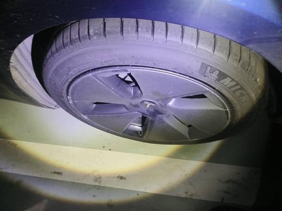 [深圳·粤B] 二手特斯拉Model 32021款 标准续航后驱升级版