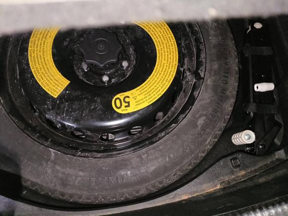 [武汉·鄂A] 二手奥迪奥迪A82014款 A8L 45 TFSI quattro豪华型