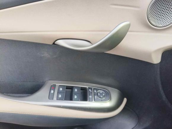 [广州·粤B] 二手比亚迪海豚2023款 420km 自由版