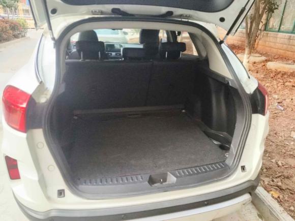 [南昌·赣A] 二手奔腾奔腾X802015款 2.0L 自动豪华型