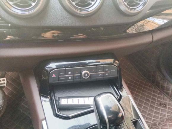 [成都·川A] 二手魏牌魏牌 VV72017款 2.0T 旗舰型