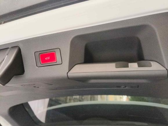 [上海·沪A] 二手ARCFOX极狐极狐 阿尔法T(ARCFOX αT)2022款 480S 160kW