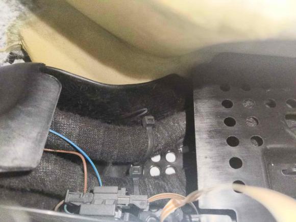 [武汉·鄂A] 二手奔驰奔驰C级2018款 C 200 L 运动版 成就特别版