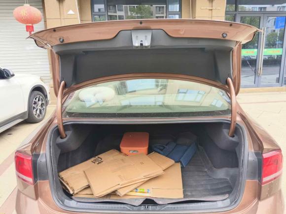 [台州·浙J] 二手大众凌渡2015款 280TSI DSG舒适版