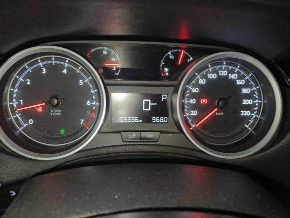 [武汉·鄂A] 二手标致标致4082014款 1.8L 自动豪华版