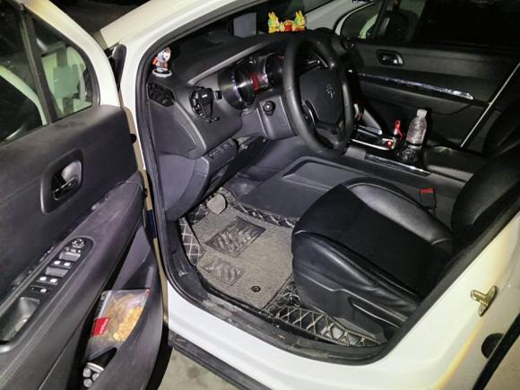 [济南·鲁A] 二手标致标致30082015款 1.6THP 自动经典版