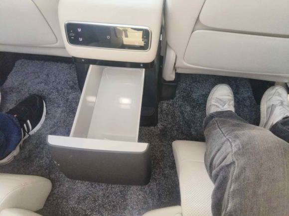 [上海·津A] 二手理想汽车理想MEGA2024款 Ultra