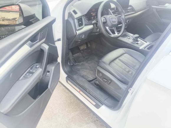 [合肥·沪C] 二手奥迪奥迪Q5L2020款 改款 40 TFSI 荣享时尚型