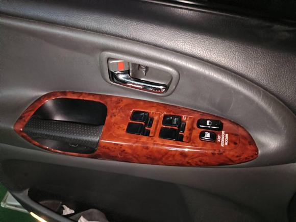 [深圳·粤V] 二手丰田普瑞维亚2004款 2.4L AT