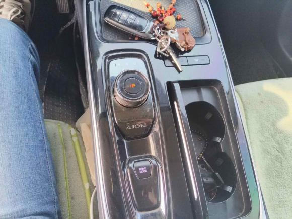 [合肥·皖A] 二手埃安AION S2022款 魅 580