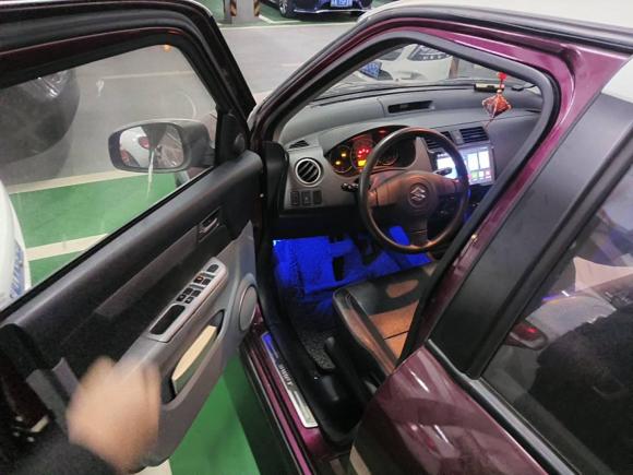 [南京·苏A] 二手铃木雨燕2013款 1.5L 自动20周年限量版