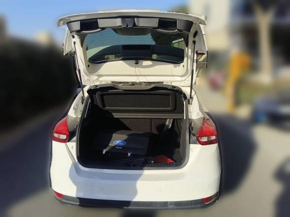 [无锡·苏E] 二手福特福克斯2015款 两厢 1.6L 自动风尚型