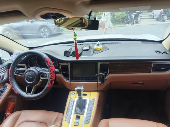 [上海·沪C] 二手众泰众泰SR92017款 2.0T 自动极致之光版