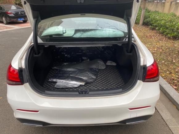 [南京·浙C] 二手奔驰奔驰A级2021款 改款 A 180 L 运动轿车