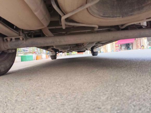 [南通·苏F] 二手上汽大通MAXUS新途V802021款 2.0T 手动经典傲运通长轴中顶6/7/8/9座