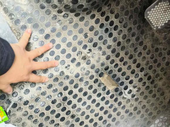 [嘉兴·浙F] 二手上汽大通MAXUS新途V802021款 2.0T 手动经典城配王短轴中顶3座