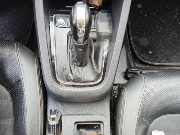 [武汉·鄂W] 二手大众速腾2015款 230TSI 自动豪华型