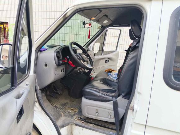 [南昌·赣A] 二手江铃特顺2019款 2.8T商运型长轴中顶6座后单胎国VI JX493