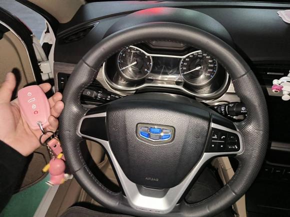 [合肥·皖A] 二手吉利汽车帝豪2017款 三厢百万款 1.5L 手动时尚型