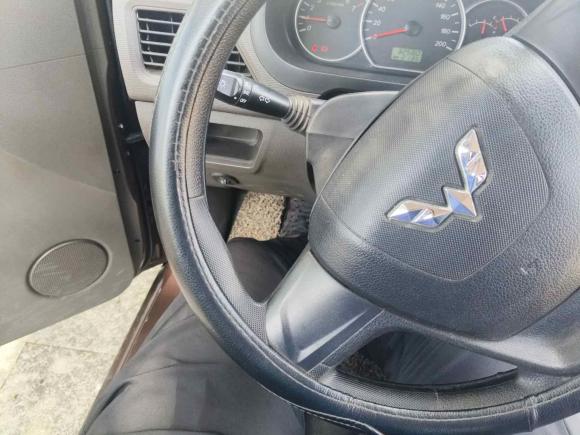 [杭州·浙A] 二手五菱汽车五菱宏光2015款 1.2L S 基本型国IV