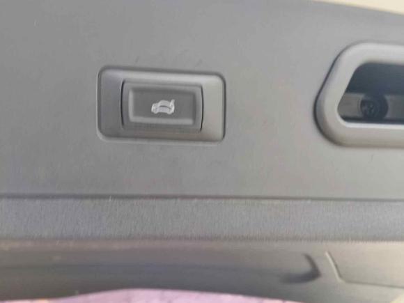 [嘉兴·浙F] 二手汉腾汽车汉腾X72016款 1.5T 手动豪华型