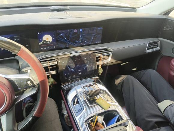 [青岛·鲁B] 二手红旗红旗E-HS92021款 460km 旗享版 六座