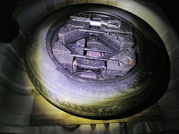 [成都·川A] 二手荣威荣威RX32018款 1.6L CVT互联网智享版