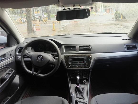 [佛山·粤Y] 二手大众朗行2017款 1.6L 自动风尚版