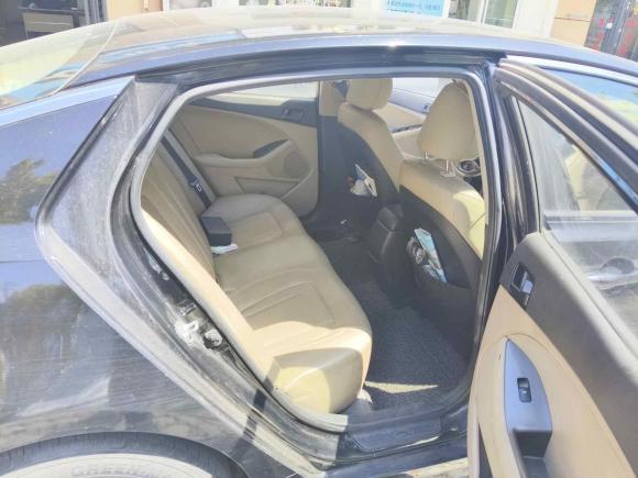 [南通·苏F] 二手起亚起亚K52012款 2.0L 手动GL