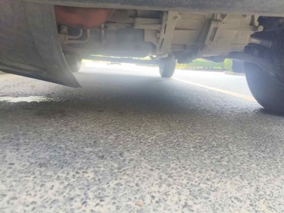 [苏州·苏U] 二手上汽大通MAXUS新途V802019款 2.5T经典款6挡手动傲运通短轴中顶5/6座