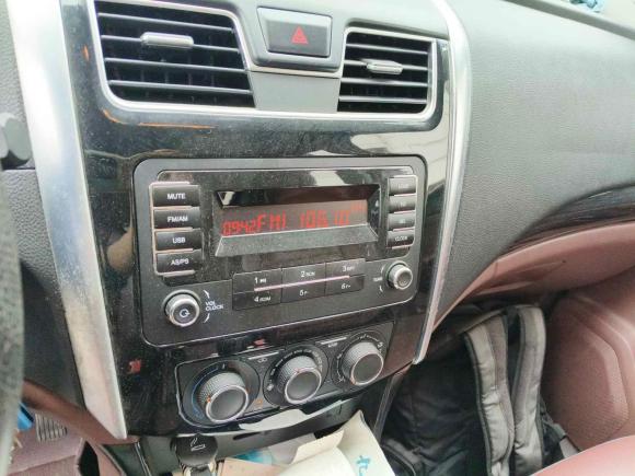 [广州·粤A] 二手东风风行风行SX62016款 2.0L 手动豪华型